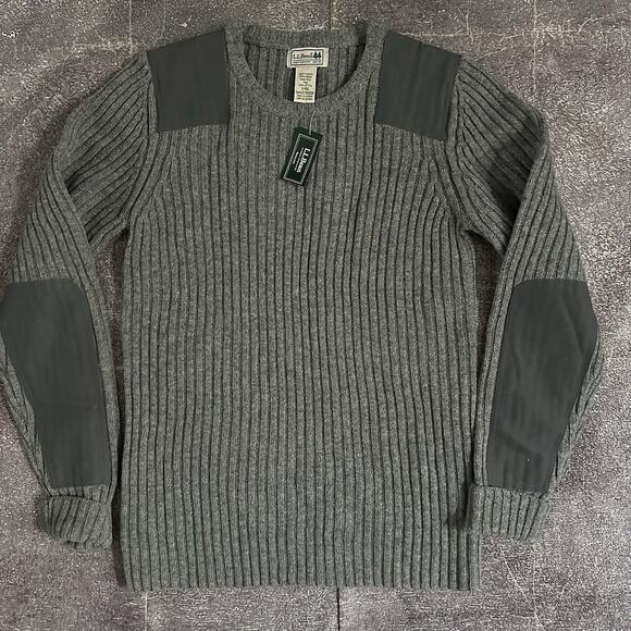 NWT Women's LL Bean Commando Elbow Patch Merino Lambs Wool Crewneck Sweater Sz S - Picture 1 of 3